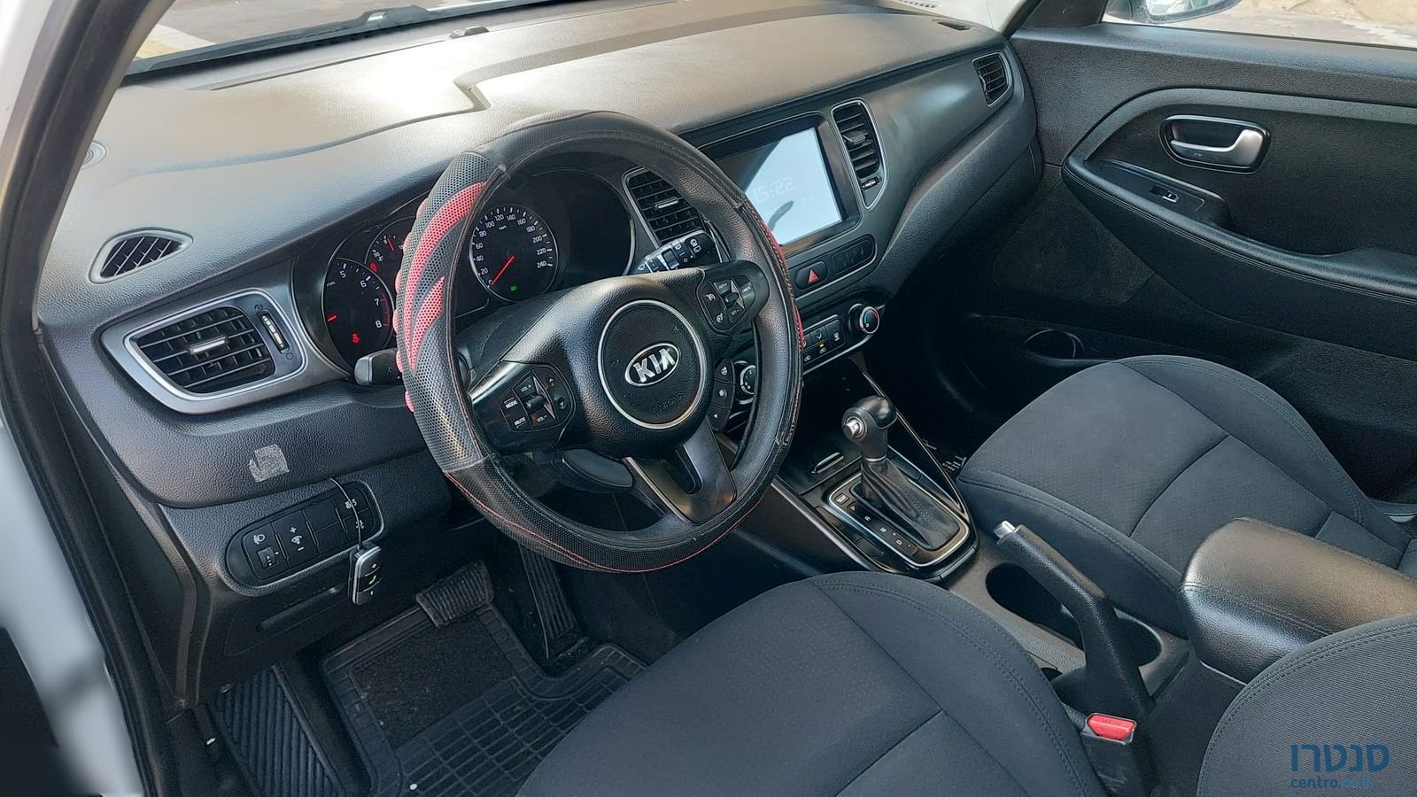 2015' Kia Carens קיה קארנס photo #1