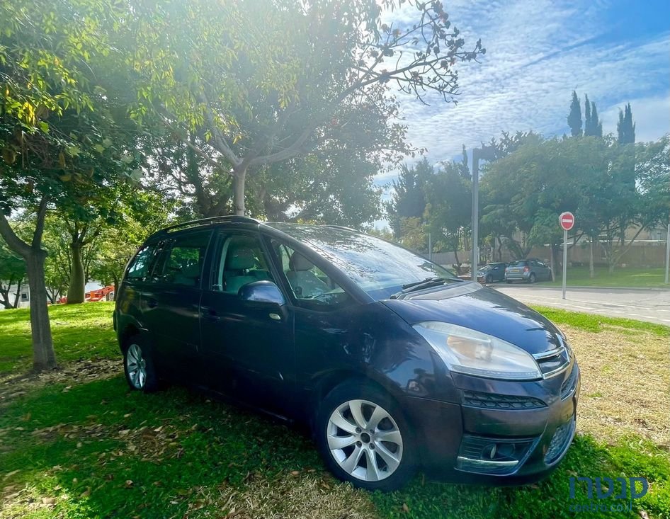 2013' Citroen C4 Picasso סיטרואן C4 פיקאסו photo #2