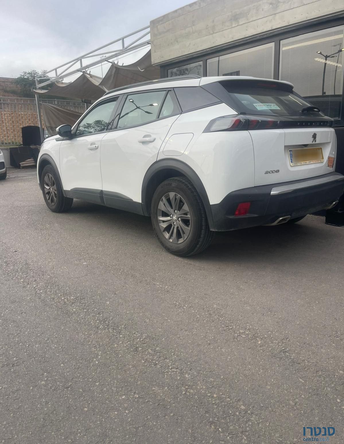 2020' Peugeot 2008 פיג'ו photo #5