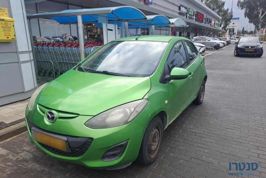 2010' Mazda 2 מאזדה photo #1