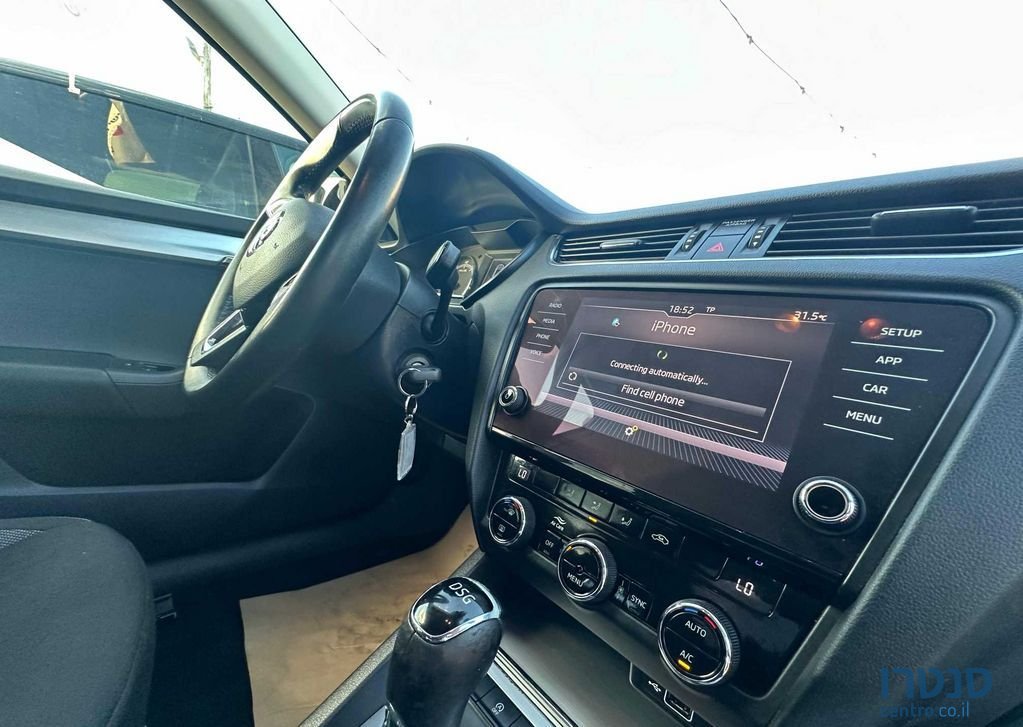 2019' Skoda Octavia סקודה אוקטביה photo #2