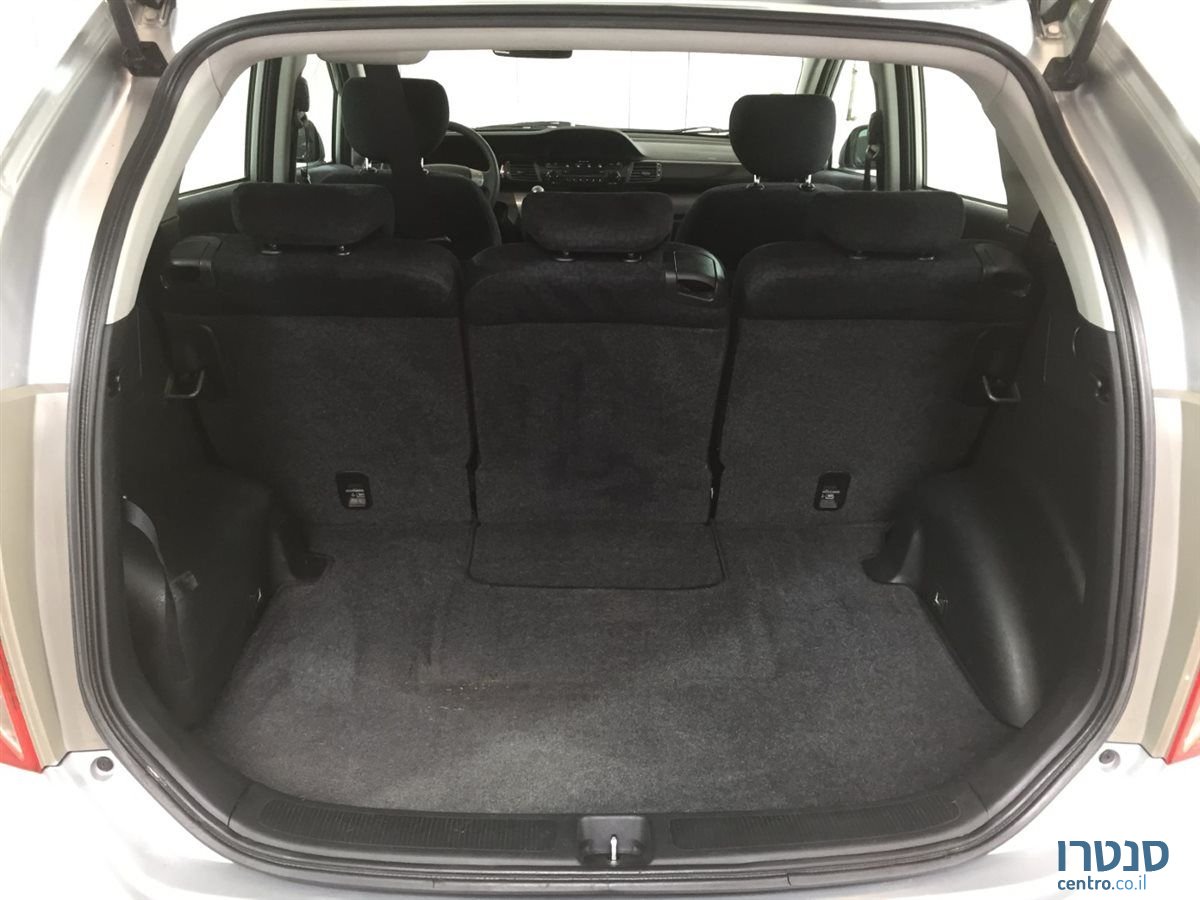 2008' Honda FR-V הונדה photo #2