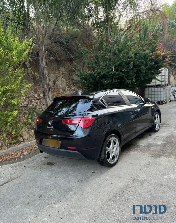 2014' Alfa Romeo Giulietta אלפא רומיאו ג'ולייטה photo #6