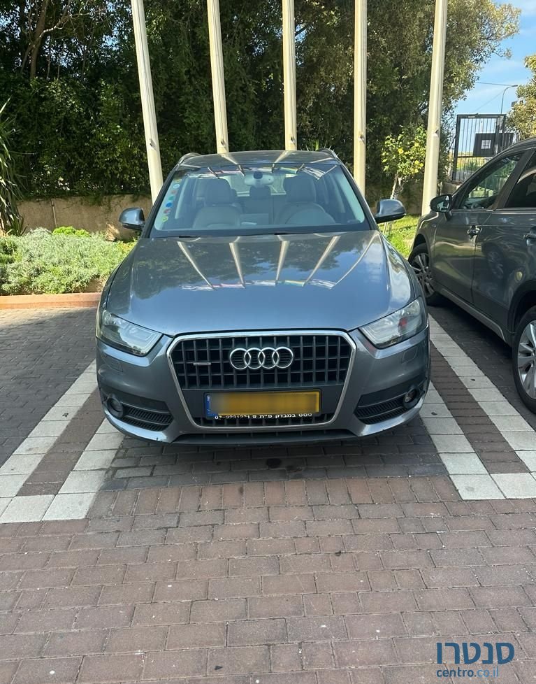 2013' Audi Q3 אאודי photo #4