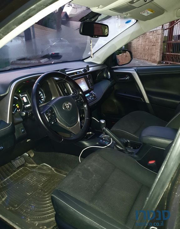 2016' Toyota RAV4 טויוטה photo #5