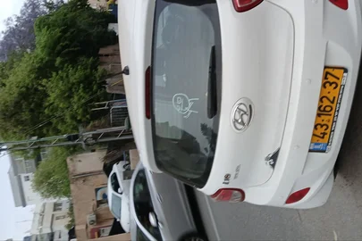 2015' Hyundai i10 יונדאי