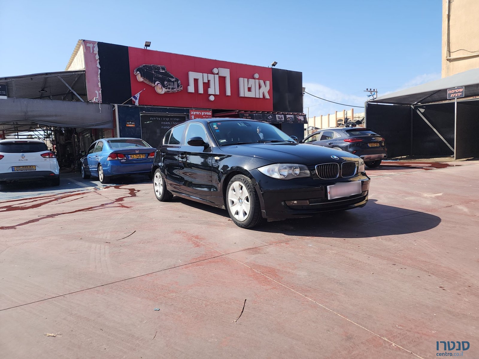 2009' BMW 118 photo #5