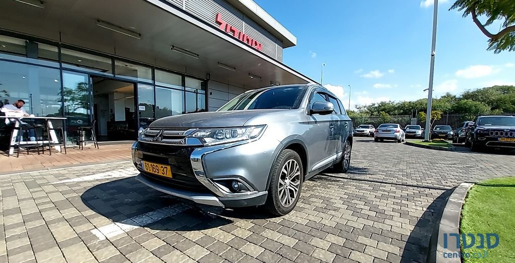2016' Mitsubishi Outlander מיצובישי אאוטלנדר photo #3