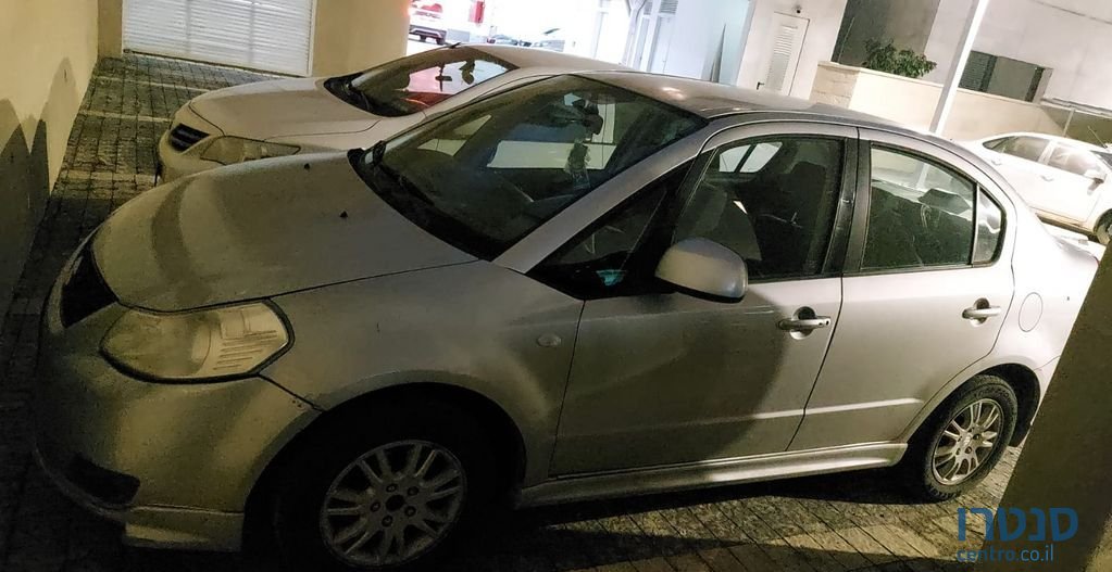 2010' Suzuki SX4 סוזוקי photo #1