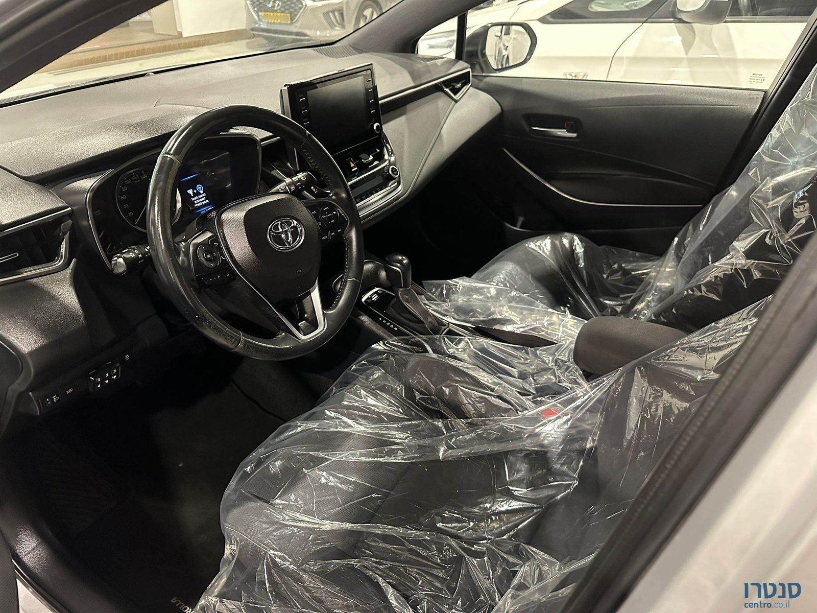 2019' Toyota Corolla photo #5