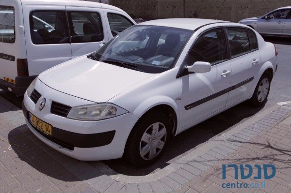 2006' Renault Megane photo #1