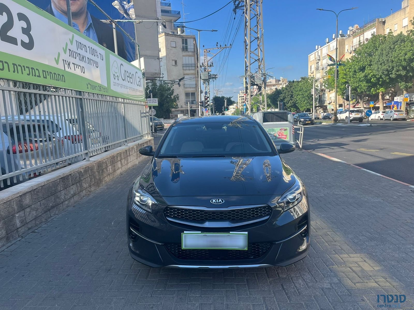 2021' Kia XCeed photo #2