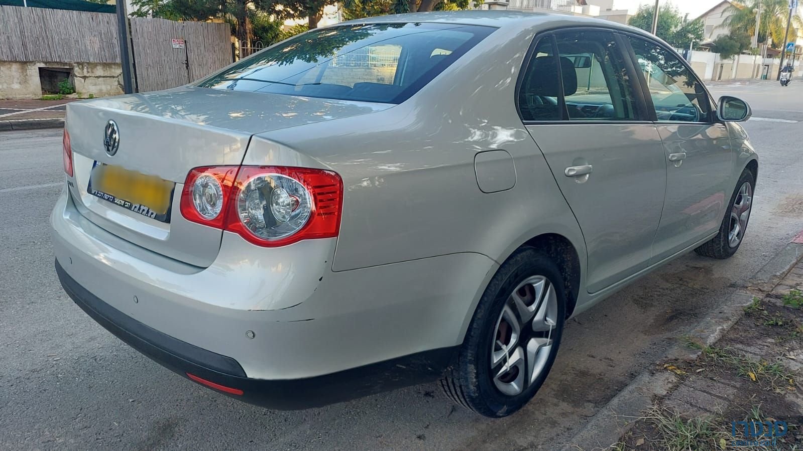 2011' Volkswagen Jetta פולקסווגן ג`טה photo #4