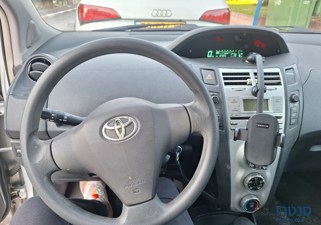 2007' Toyota Yaris טויוטה יאריס photo #3