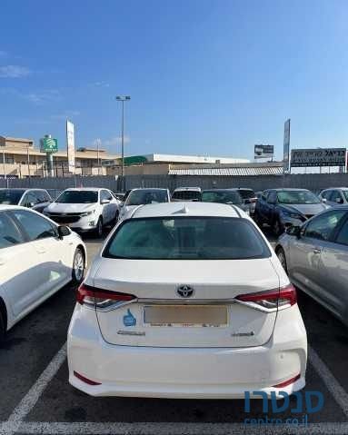2019' Toyota Corolla טויוטה קורולה photo #5