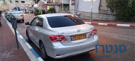 2012' Toyota Corolla טויוטה קורולה photo #3