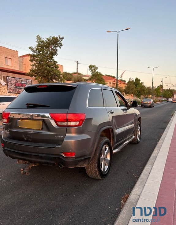 2012' Jeep Grand Cherokee ג'יפ  גרנד צ'ירוקי photo #4