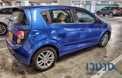 2011' Chevrolet Sonic שברולט סוניק photo #1