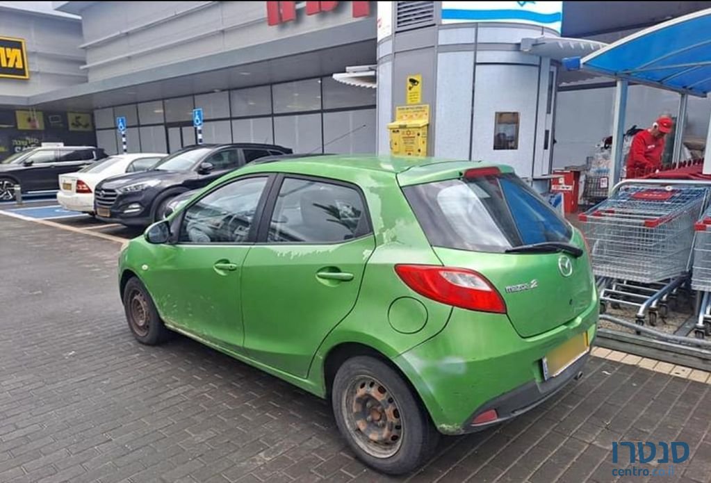 2010' Mazda 2 מאזדה photo #2