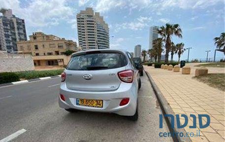 2015' Hyundai i10 יונדאי photo #3