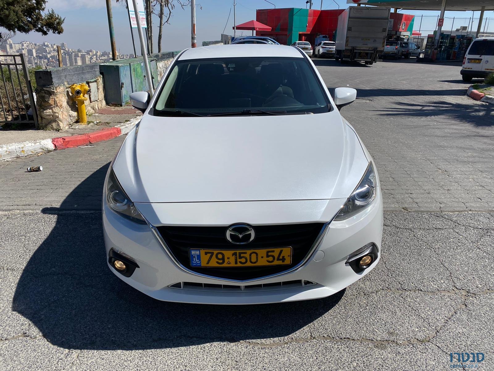 2015' Mazda 3 photo #1