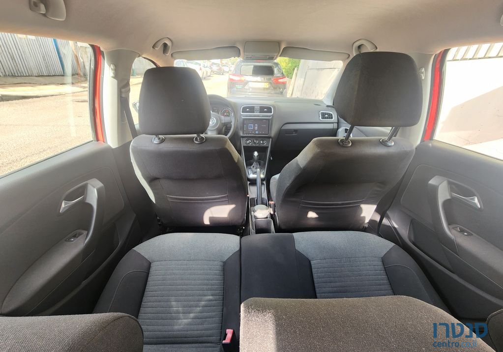 2011' Volkswagen Polo פולקסווגן פולו photo #6