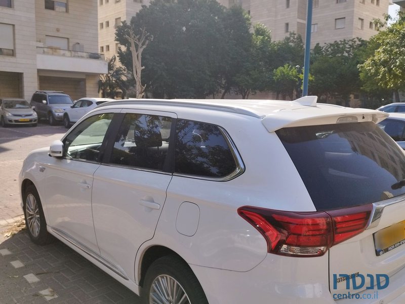 2019' Mitsubishi Outlander מיצובישי אאוטלנדר photo #1