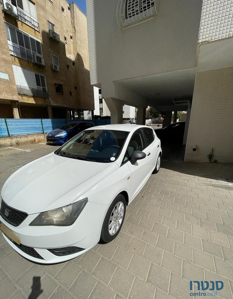 2013' SEAT Ibiza סיאט איביזה photo #1