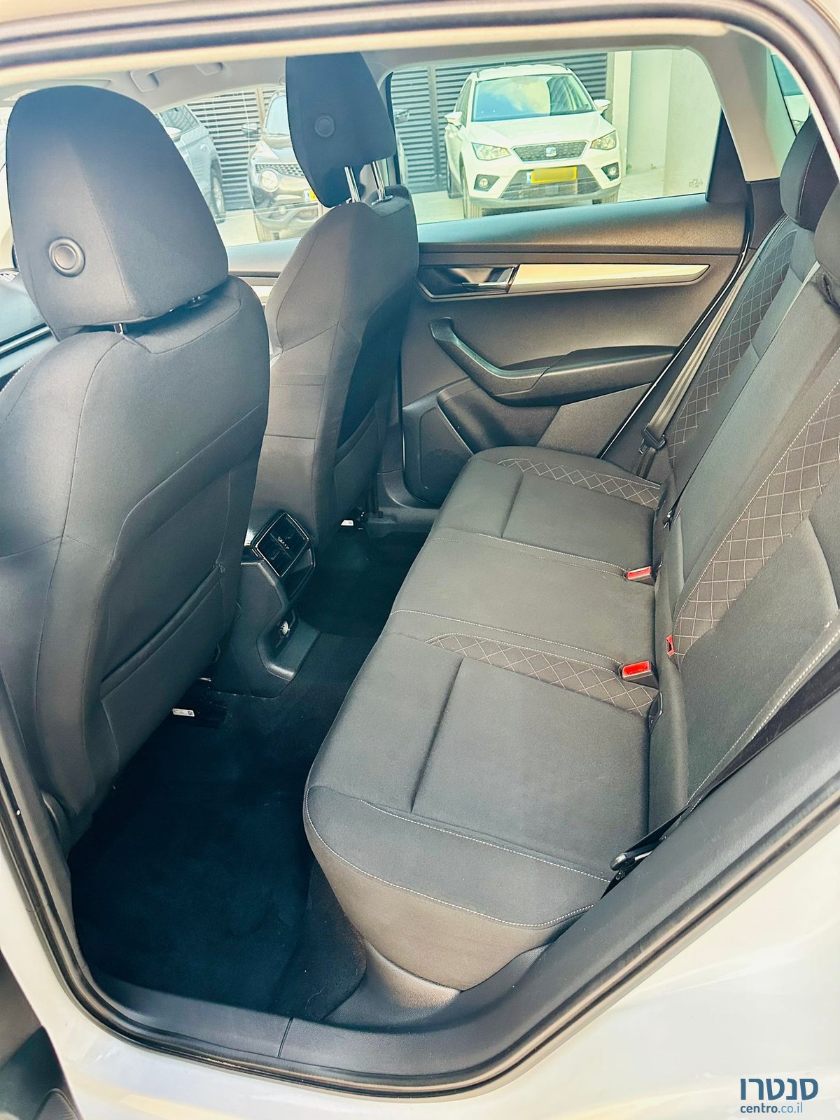 2019' Skoda Karoq AMBITION photo #5