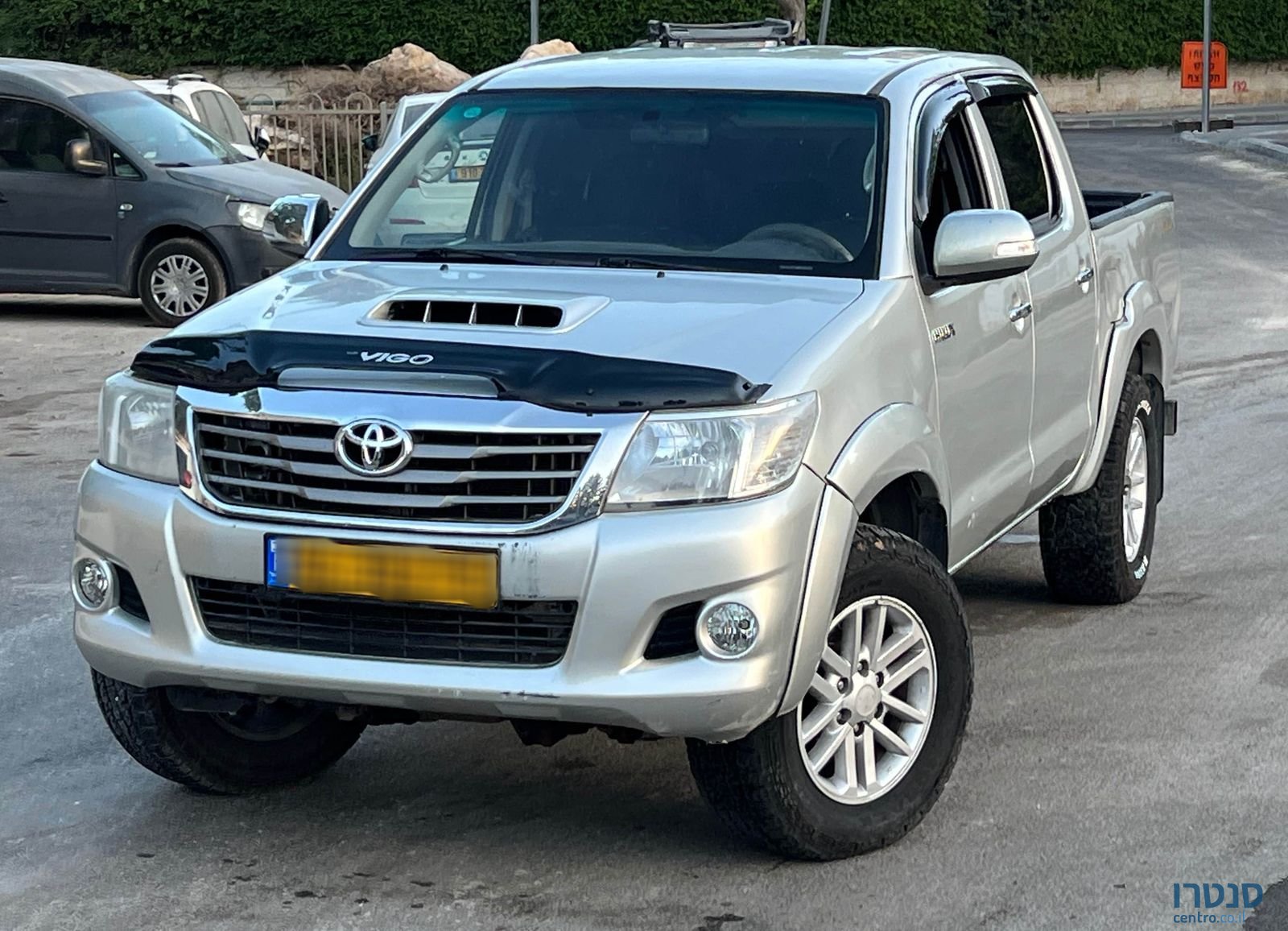 2012' Toyota Hilux טויוטה היילקס photo #1