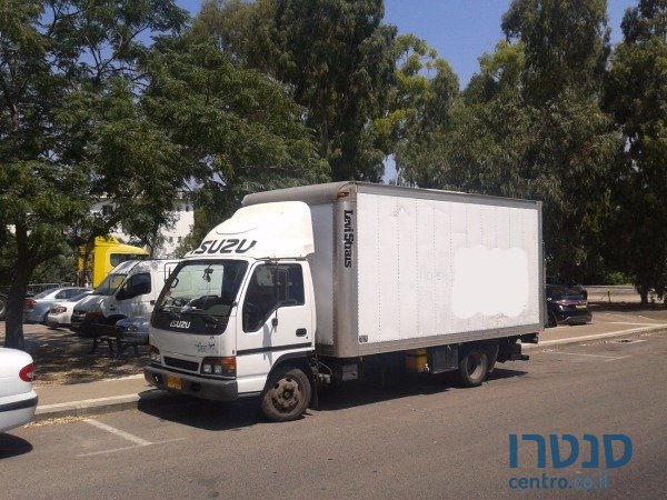 2003' Isuzu Sumo photo #1