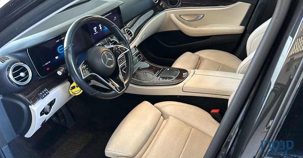 2021' Mercedes-Benz E-Class מרצדס photo #6
