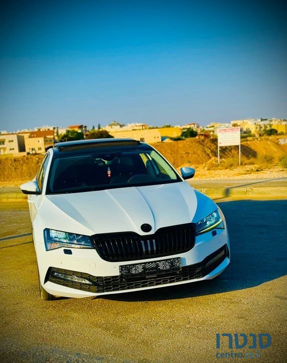 2020' Skoda Superb סקודה סופרב photo #1