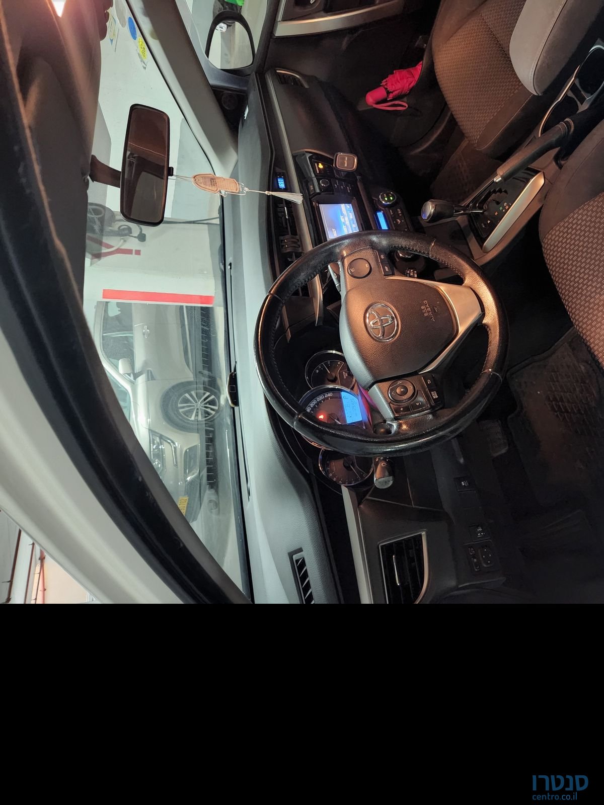 2015' Toyota Corolla טויוטה קורולה photo #4