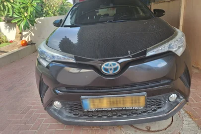 2017' Toyota C-HR טויוטה