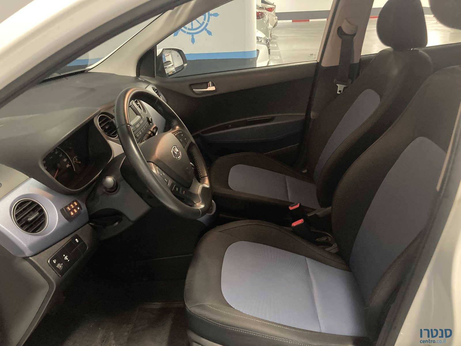 2017' Hyundai i10 photo #6