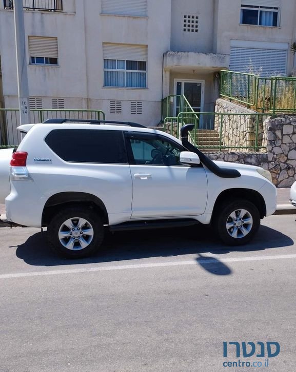 2011' Toyota Land Cruiser טויוטה לנד קרוזר photo #3