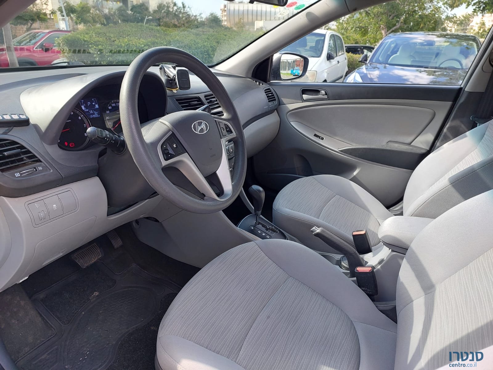 2017' Hyundai photo #6