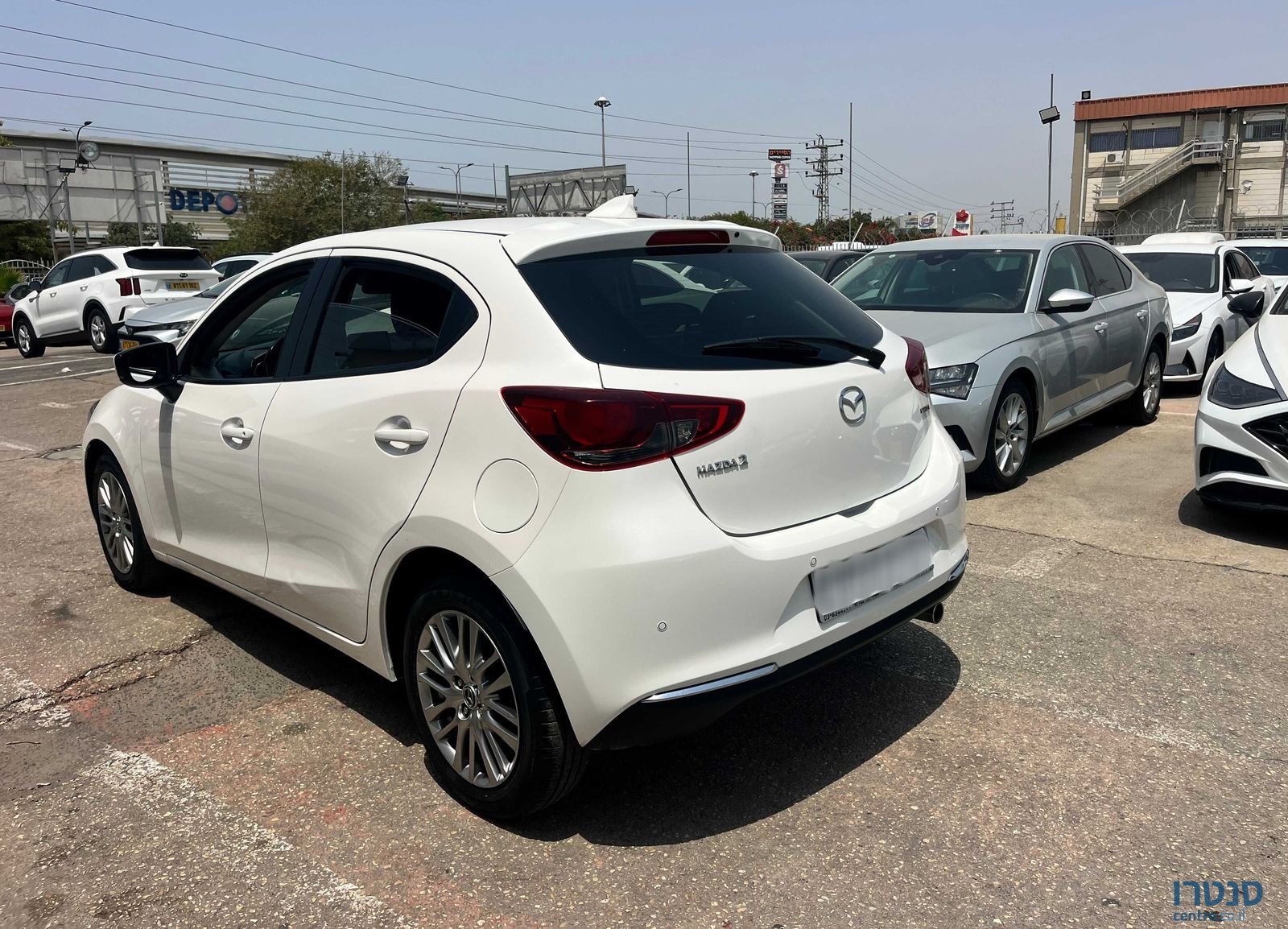 2022' Mazda 2 מאזדה photo #3