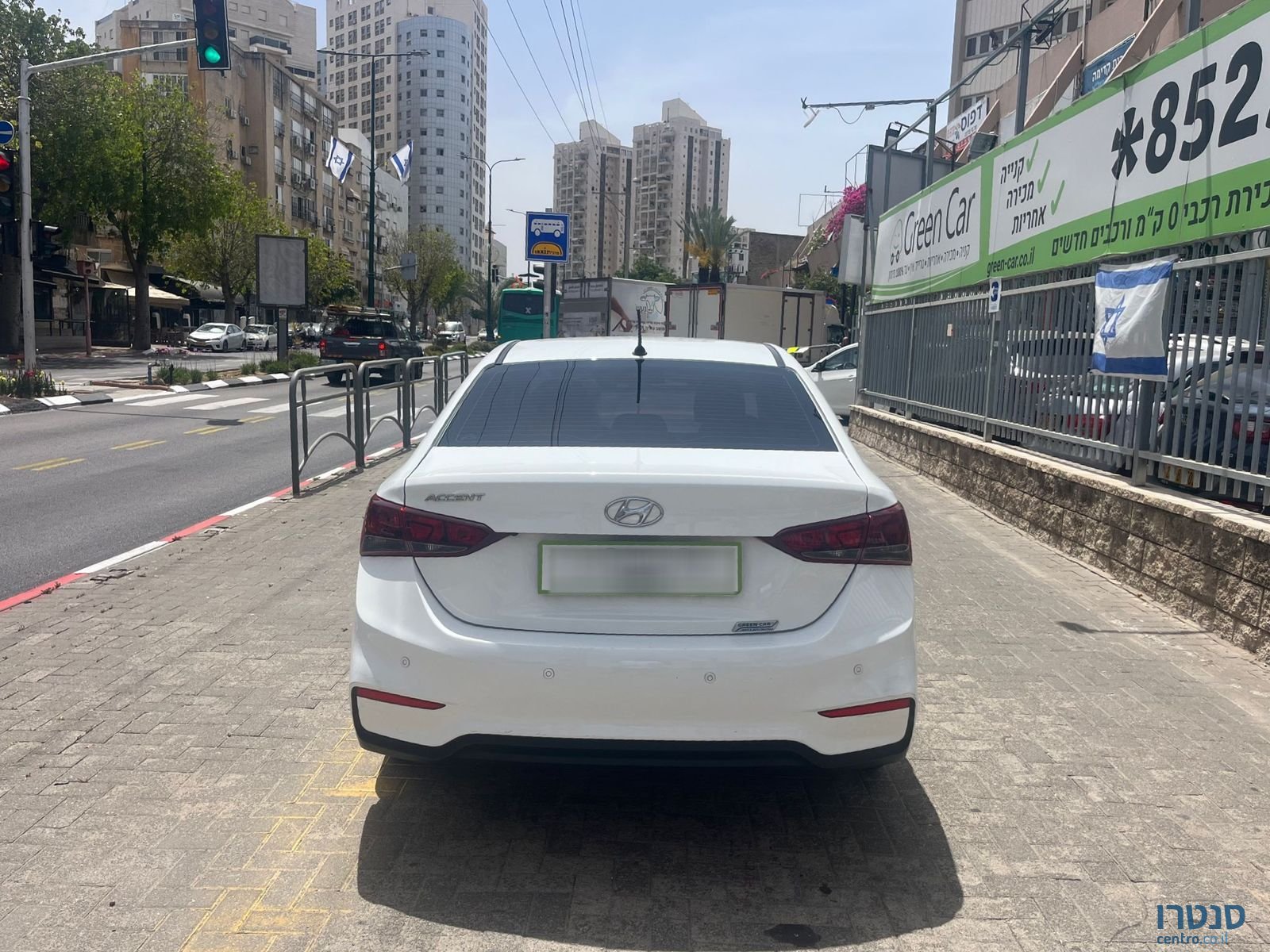 2019' Hyundai Accent photo #3