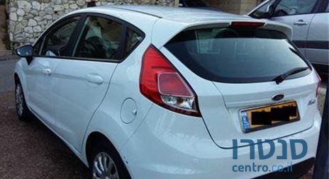 2013' Ford Fiesta טרנד החדשה photo #1
