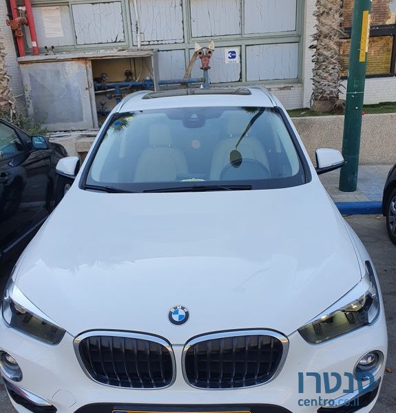 2018' BMW X1 ב.מ.וו photo #1