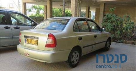 2002' Hyundai Accent יונדאי photo #1