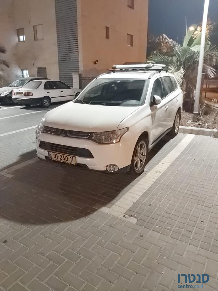 2013' Mitsubishi Outlander מיצובישי אאוטלנדר photo #2