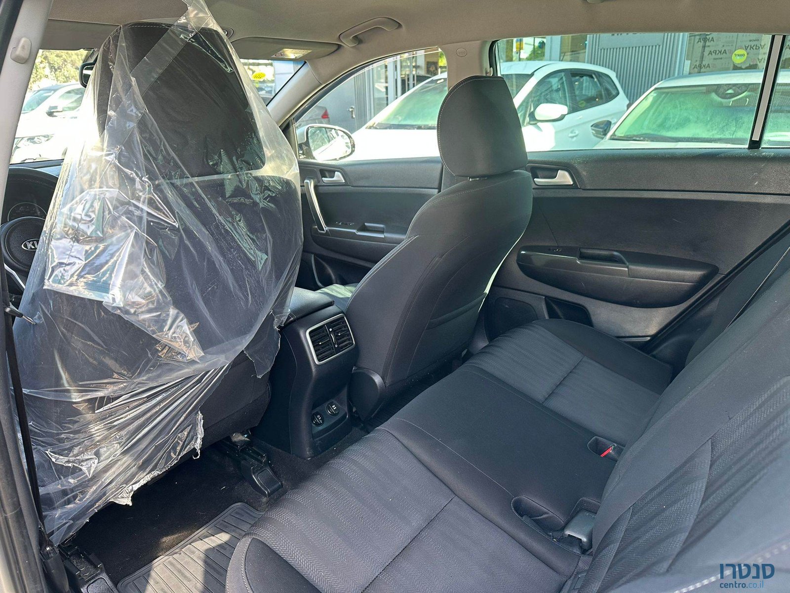 2019' Kia Sportage photo #6