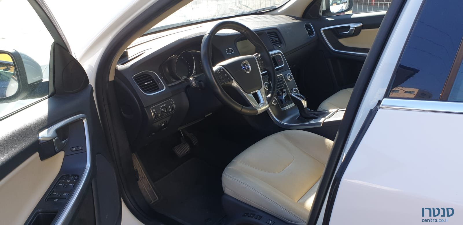 2016' Volvo S60 photo #4