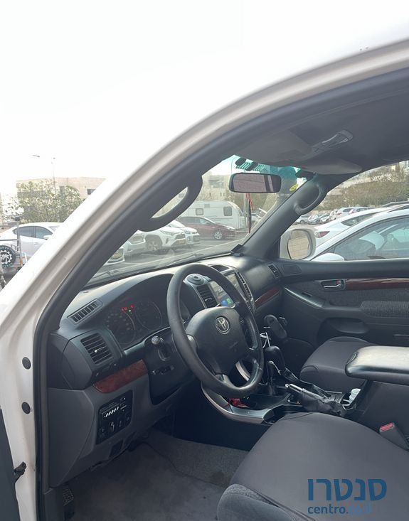 2003' Toyota Land Cruiser טויוטה לנד קרוזר photo #4