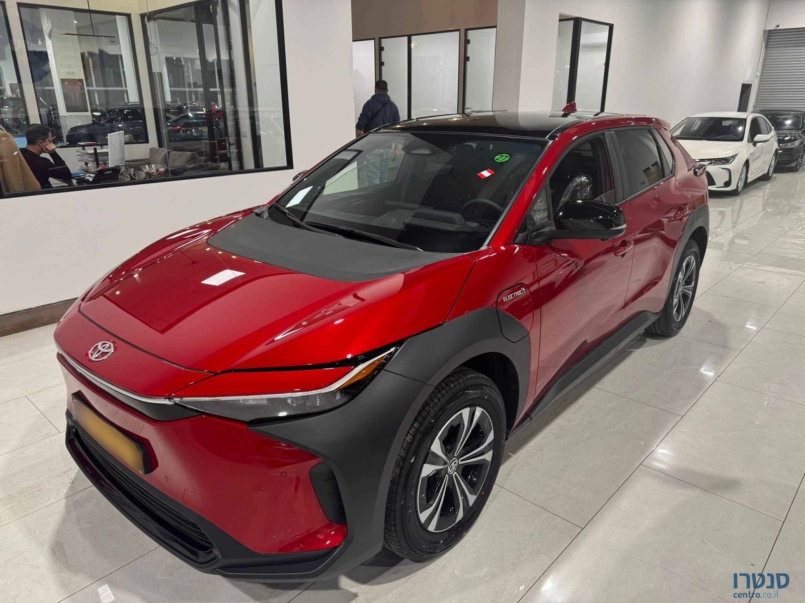 2024' Toyota bZ4X photo #1