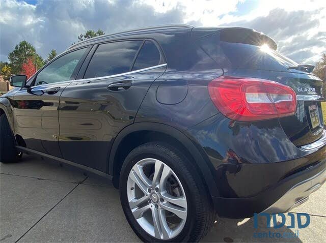 2017' Mercedes-Benz GLA-Class 250 photo #4