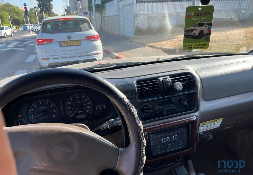 2002' Isuzu Rodeo איסוזו רודאו photo #5